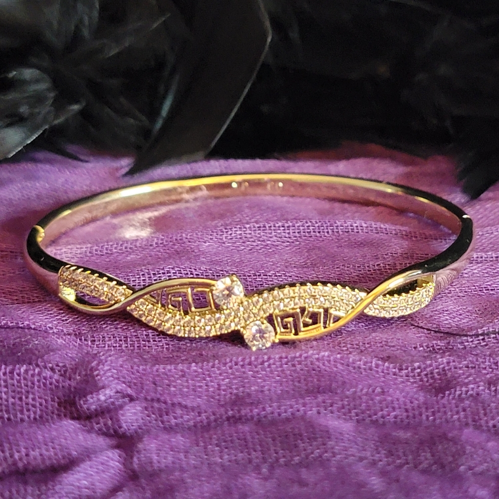 Beautiful 14k Gold Plated Stainless Steel Bracelet